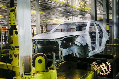走進(jìn)自家工廠 見證宜賓人造掃路車的全過程
